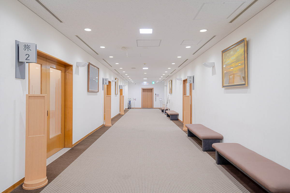 堀ノ内斎場の館内通路